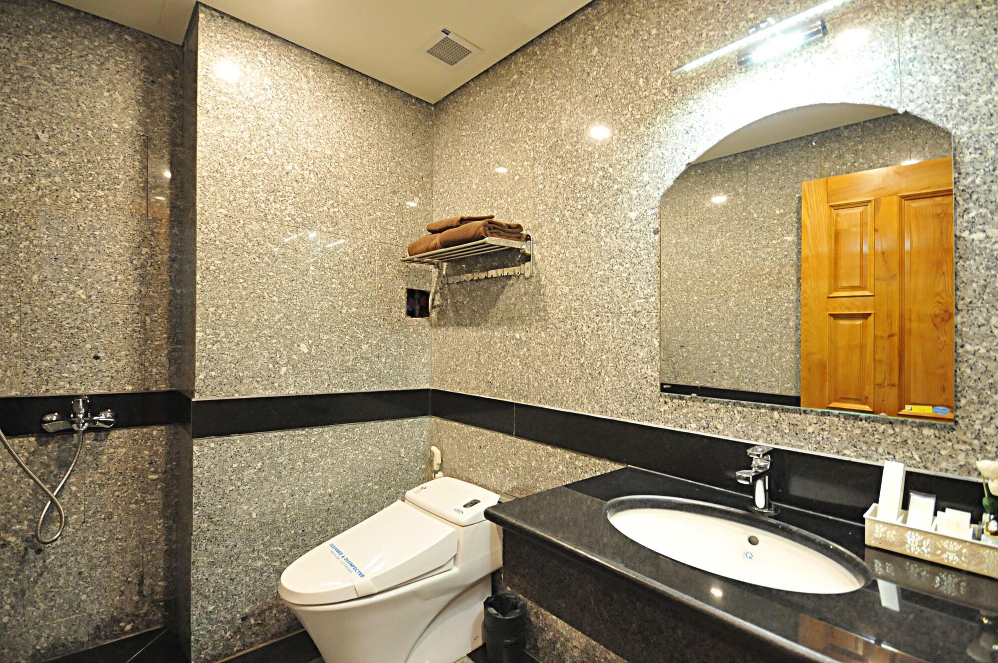 Twins Hotel Ho Či Minovo Město Exteriér fotografie